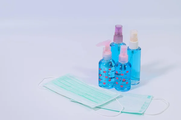 Máscara Sanitária Com Álcool Gel Para Lavar Mãos Prevenir Coronavírus — Fotografia de Stock