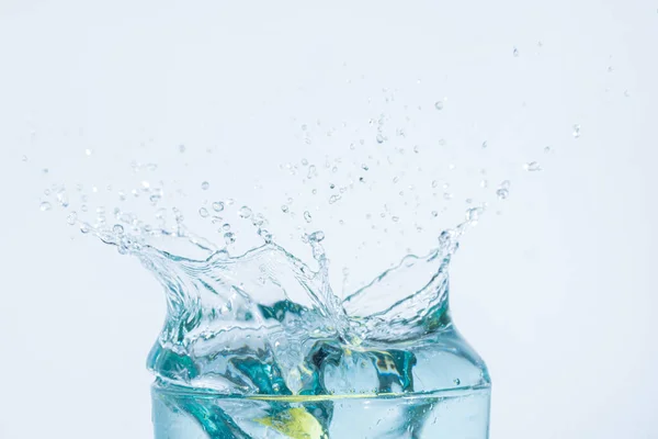 Salpicadura Agua Fondo Blanco Cristal — Foto de Stock