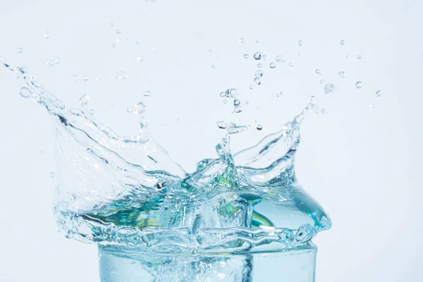 Salpicadura Agua Fondo Blanco Cristal —  Fotos de Stock