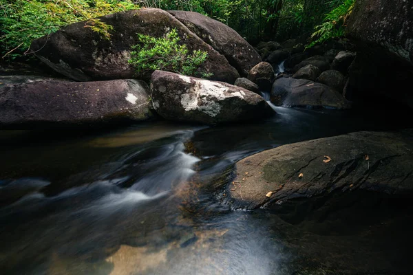 Paisagem Natural Florestas Cachoeiras Khlong Pla Kang — Fotografia de Stock