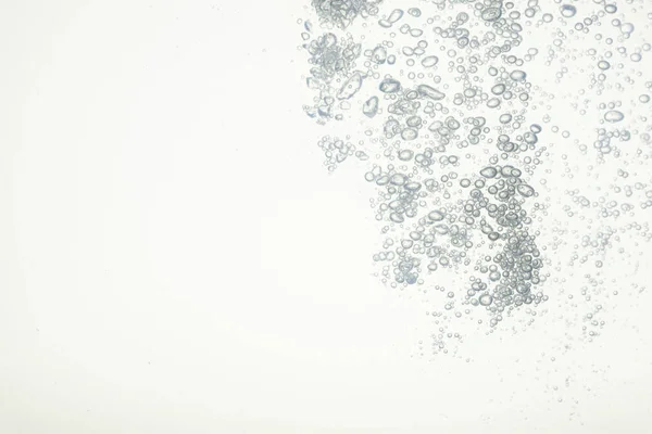 水の泡白い背景 — ストック写真
