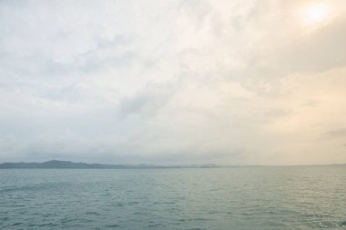 Doğal olarak güzel deniz manzarası Koh Chang.