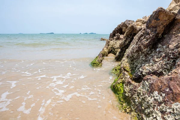 Vacker Strand Och Hav — Stockfoto