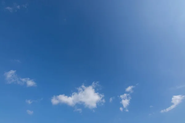 Sol Céu Azul Nuvens — Fotografia de Stock