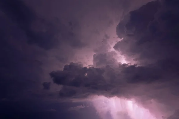 Rayo Nubes Lluvia Noche — Foto de Stock