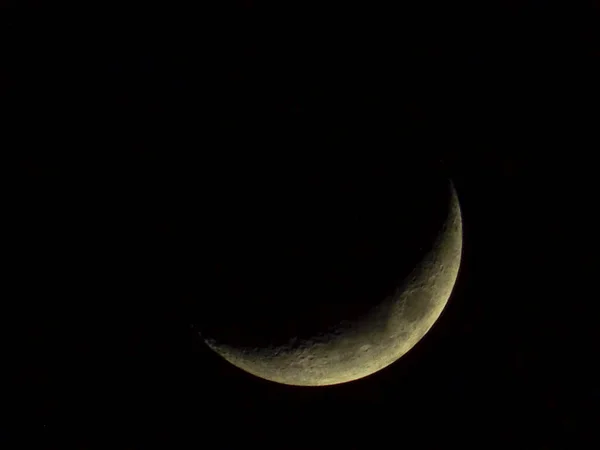 Lua Crescente Noite — Fotografia de Stock