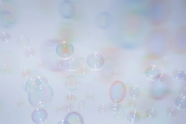 Bubliny Barevné Pozadí Bílé — Stock fotografie