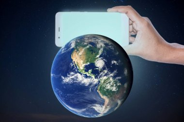 NASA tarafından desteklenen bu görüntünün Dünya Telefon İletişim Elementleri