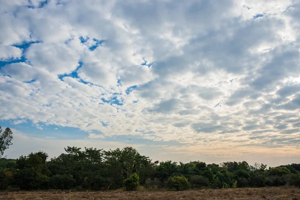 Mooie Lucht Wolken — Stockfoto