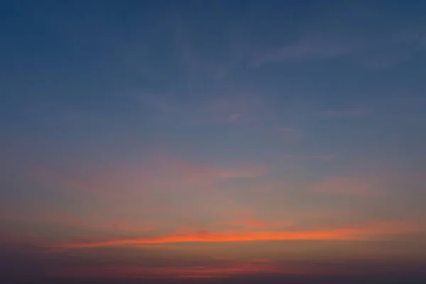 Céu Bonito Quando Sol Brilha — Fotografia de Stock