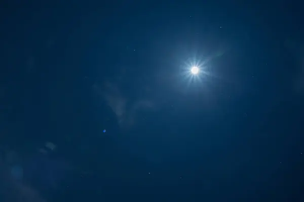 Луна Звезды Ночью — стоковое фото