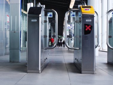 Utrecht, Hollanda, 15 Şubat 2019: bir frontview alanında ve Ns utrecht Merkez Tren Garı'nın kontrol