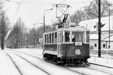 Prag Çek Cumhuriyeti, Avrupa Birliği ve Bohemya tarihsel başkenti 14 en büyük şehirde başkenti ve en büyük şehridir. Vltava Nehri üzerinde ülkenin batıda yer alan, şehrin yaklaşık 1,3 milyon ev peop idealdir