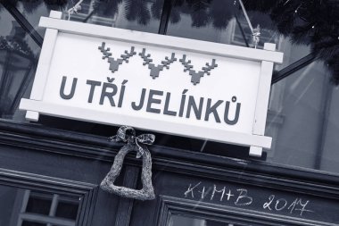 Prag Çek Cumhuriyeti, Avrupa Birliği ve Bohemya tarihsel başkenti 14 en büyük şehirde başkenti ve en büyük şehridir. Vltava Nehri üzerinde ülkenin batıda yer alan, şehrin yaklaşık 1,3 milyon ev peop idealdir