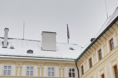 Prague Castle, Prag, Çek 9 yüzyıldan kalma Cumhuriyeti, karmaşık bir kaledir. Çek Cumhuriyeti Başkanı'nın resmi ofisten arıyorlar. Kalenin bir koltuk Bohemia, Kutsal Roma imparatorları ve Cz başkanları kralları için güç oldu