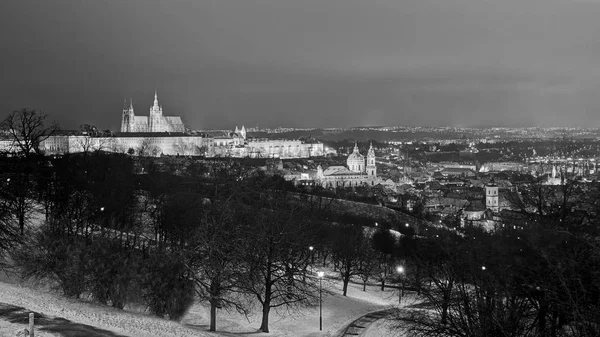 Praga Capital Ciudad Más Grande República Checa Decimocuarta Ciudad Más — Foto de Stock