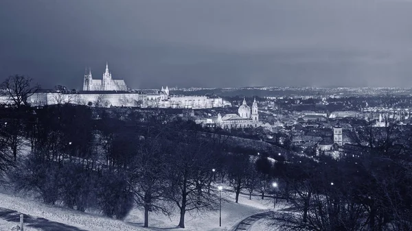 Prag Ist Die Hauptstadt Und Größte Stadt Der Tschechischen Republik — Stockfoto