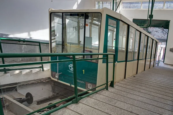 Die Petrin Standseilbahn Ist Eine Standseilbahn Der Tschechischen Hauptstadt Prag — Stockfoto