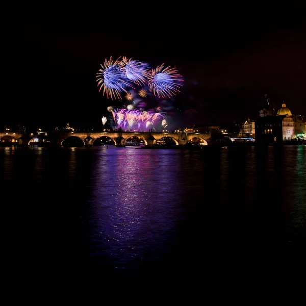 Prague welcomed the 2019 traditional fireworks to the New Year at 18.00. Its name is Prague Free or 30 years since the Velvet Revolution. The light show will show five pictures, each showing one stage of the journey to freedom in 1989.