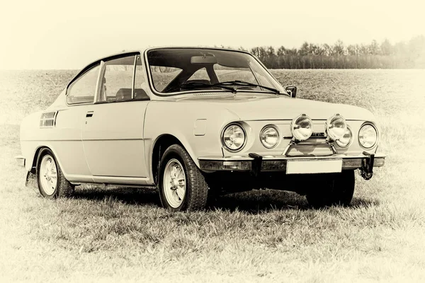 Skoda 110R Var Bakre Tvåmotoriga Bakhjulsdrift Bil Som Producerades Czechoslovakian — Stockfoto