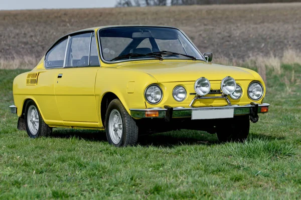 Skoda 110R Заднеприводный Автомобиль Задним Приводом Выпускавшийся Чехословацким Производителем Aznp — стоковое фото