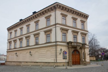 Lihtenştayn Sarayı Lesser Town, Prague Vltava Nehri'nin sol yakasında bulunan barok saray gibi. 1697-1698 arasında inşa edilmiştir. Şu anda, Saray hükümetine ait ve önemli devlet ziyaretlere de olarak ev için kullanılır 