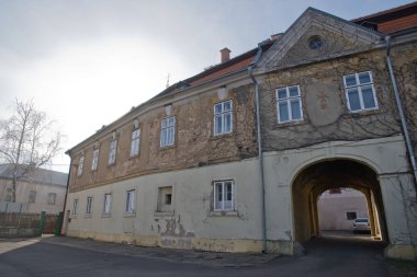 Büyük usta Order of Şövalyeleri Kızıl Haç ile Kızıl Yıldız komutunda şunu bir şapel 1754 inşa edilecek 1755 yılında tamamlanan başladı. Bina rahip düzenin, çiftlik çiftlik sonra müdürü tarafından denetlenir 