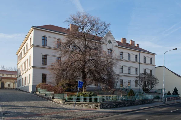 Escola Diabo Tem Caráter Uma Escola Municipal Seu Fundador Praga — Fotografia de Stock