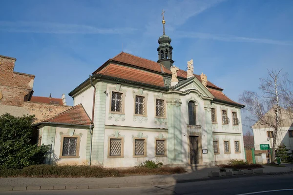 At the command of the Grandmaster of the Order of Knights of the Red Cross with a red star, a chapel began to be built in 1754, which was completed in 1755. The building was supervised by the priest of the Order, the then manager of the farm farm in