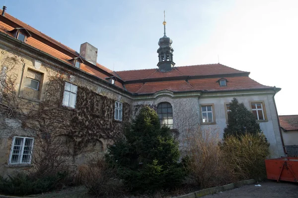 At the command of the Grandmaster of the Order of Knights of the Red Cross with a red star, a chapel began to be built in 1754, which was completed in 1755. The building was supervised by the priest of the Order, the then manager of the farm farm in