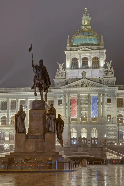 The National Museum is a Czech museum institution intended to systematically establish, prepare and publicly exhibit natural scientific and historical collections. It was founded in 1818 by Kapar Maria ternberg.