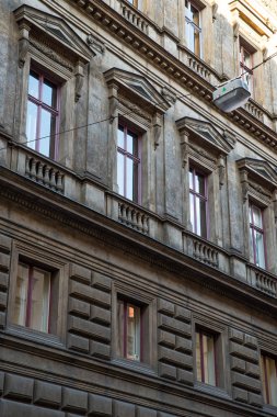 Schebek Sarayı, aksi takdirde 