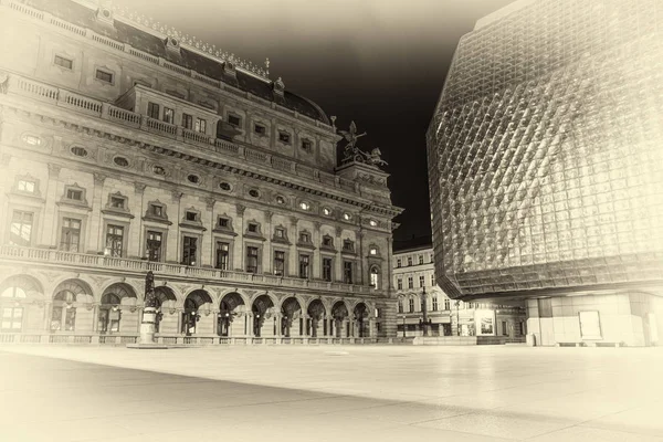 Национальный Театр Праге Известен Альма Матер Чешской Оперы Национальный Памятник — стоковое фото