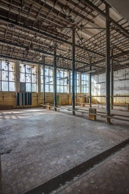 Centrum Mine, Çek Cumhuriyeti 'nde bulunan kapalı kahverengi bir kömür madeniydi. Maden operasyonu 2016 yılında Çek Cumhuriyeti son kahverengi kömür madeni olarak sona erdi. Madenin operasyonel binalarından bazıları, bir kültürel anıt olarak korunmaktadır 