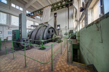 Centrum Mine, Çek Cumhuriyeti 'nde bulunan kapalı kahverengi bir kömür madeniydi. Maden operasyonu 2016 yılında Çek Cumhuriyeti son kahverengi kömür madeni olarak sona erdi. Madenin operasyonel binalarından bazıları, bir kültürel anıt olarak korunmaktadır 