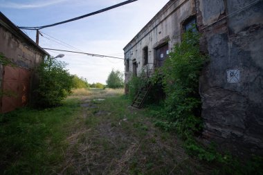 Centrum Mine, Çek Cumhuriyeti 'nde bulunan kapalı kahverengi bir kömür madeniydi. Maden operasyonu 2016 yılında Çek Cumhuriyeti son kahverengi kömür madeni olarak sona erdi. Madenin operasyonel binalarından bazıları, bir kültürel anıt olarak korunmaktadır 