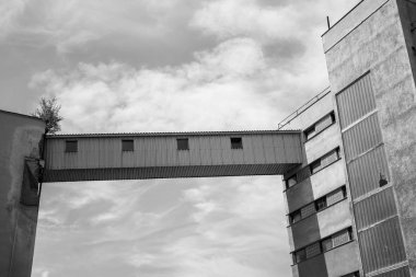 Prag'ın Vysoany bölgesinde bulunan eski Odkolek fırınlarının binaları 1912'den beri faaliyet göstermektedir.. 