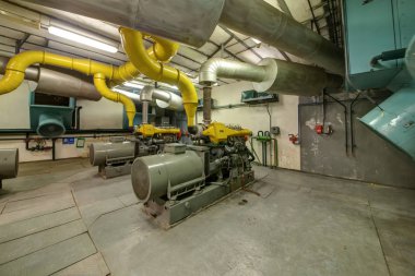 Büyük kışlalar, 1990'ların başına kadar prag hava savunmasının bir radar alanı ydı. Underground, 1980'lerde 71. 1985 ve 2003 yılları arasında, güvenlik