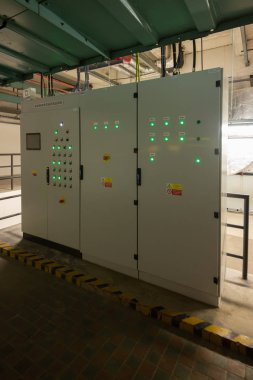 Çetin binası, Prag 'ın Zizkov kentinde, Olany Mezarlığı yakınlarındaki bir bina. 1979 yılında Merkezi Haberleşme Binası olarak inşa edildi.. 