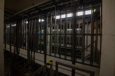 Çetin binası, Prag 'ın Zizkov kentinde, Olany Mezarlığı yakınlarındaki bir bina. 1979 yılında Merkezi Haberleşme Binası olarak inşa edildi.. 