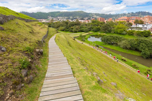 Cuenca Ecuador Junio 2018 Este Camino Parque Pumapunga Conduce Los — Foto de Stock