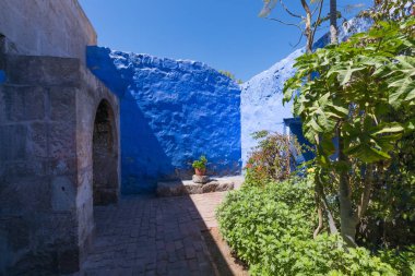Arequipa Peru Ağustos 2018 Santa Catalina Manastırı, bir dünya mirası ilan sömürge mimarisi ve binaların muhteşem renkler hayran birçok turist ağırlıyor. Şehrin tarihi merkezinde yer alan.