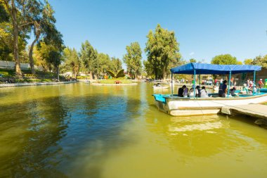 Arequipa Peru Eylül 2018 bu tekne turist ve Arequipa sakinleri göl Tur taşımak için bekliyor