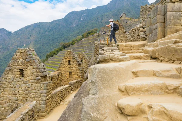 马丘比丘秘鲁2018年9月12日马丘比丘考古遗址是世界七大奇观之一 是世界上拍摄最多的地方之一 — 图库照片
