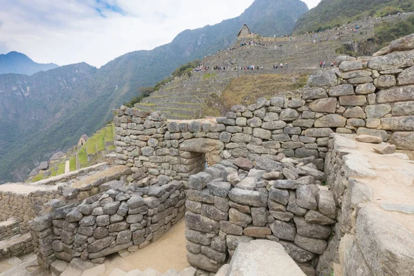 Machu Picchu Perú Septiembre 2018 Cerca Cima Colina Hay Edificio —  Fotos de Stock