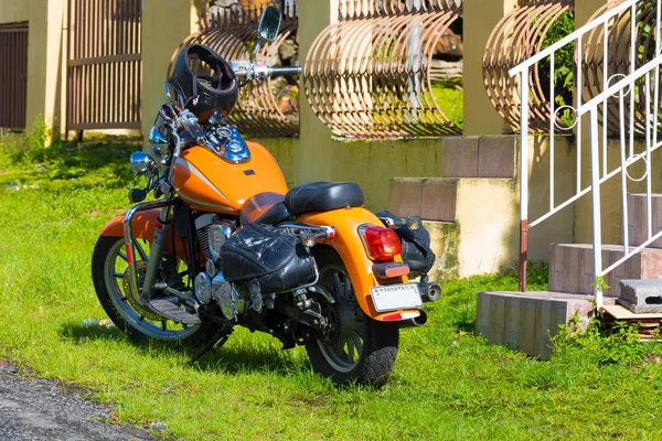 Çanta Boquete Panama Ile Turuncu Motosiklet — Stok fotoğraf