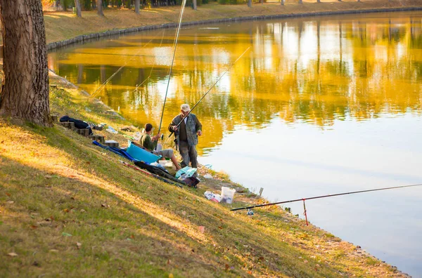 Itália Outubro 2011 Itália Muitos Lagos Artificiais Onde Entusiastas Pesca — Fotografia de Stock