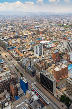 Bogota Martyrs bölgeleri güneşli bir günde hava görünümü