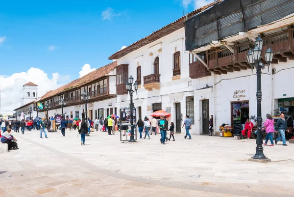 Tunja edificios antiguos en la plaza Bolívar — Foto de Stock