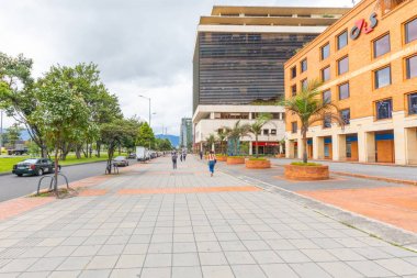 El dorado Caddesi'nde Bogota şehir yaya yolu